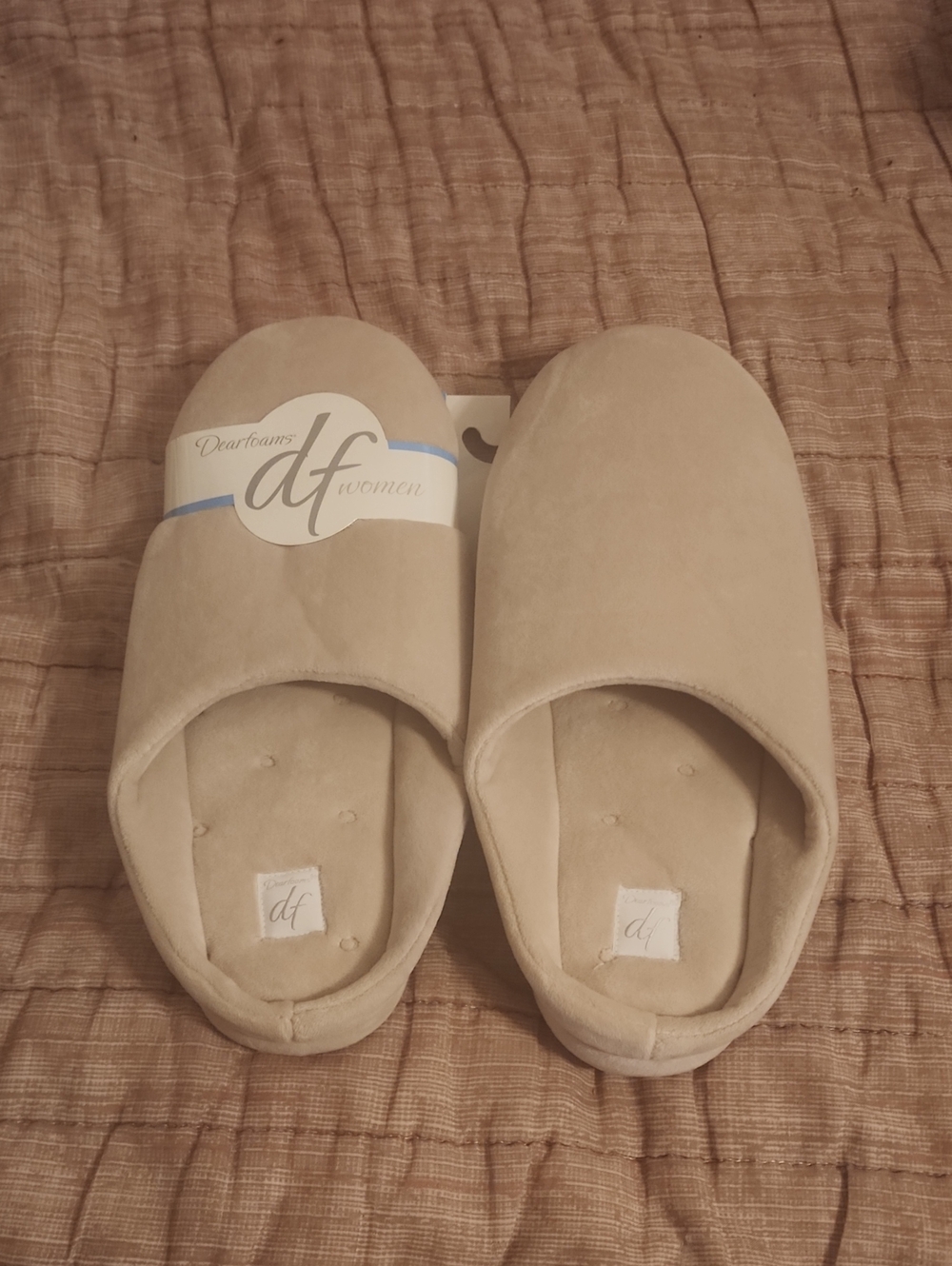 dearfoams Women Beige Plush Slip-On Slippers
